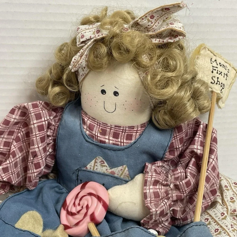 Vintage House of Lloyd 1997 Mom's Fix It Shop  Rag Doll - 18